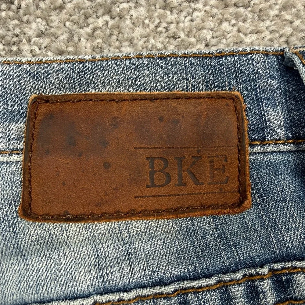 BKE Tyler Jeans Men's 33 XXL Straight Leg Blue Stretch Denim 38 Inseam
